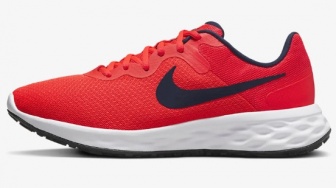 5 Sepatu Lokal Kembaran Nike yang Empuk, Stylish dan Harganya Terjangkau