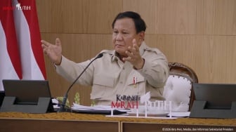 Program MBG Diejek Pakar, Prabowo: Hei Orang-orang Pintar, Lihat dengan Mata dan Hati