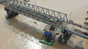 Secercah Harapan itu Bernama Jembatan