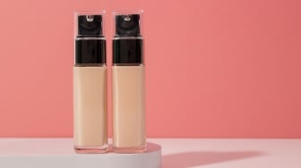7 Foundation Mengandung Skincare untuk Makeup Flawless dan Kulit Sehat