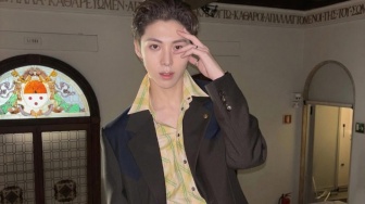 4 OOTD Versatile ala Woochan ALLDAY PROJECT, Kasual ke Mid Formal Style