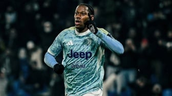 Sassuolo vs Juventus: Jay Idzes Dipermalukan Striker Didikan Pelatih Timnas Indonesia