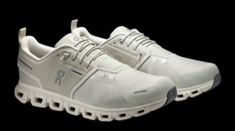 5 Sepatu On Cloud untuk Umroh, Nyaman Buat Jalan 25 Ribu Langkah per Hari