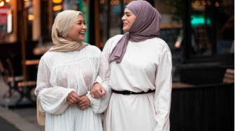 5 Rekomendasi Bahan Baju Lebaran yang Tidak Gerah, Nyaman Dipakai Seharian