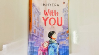 Novel With You: Tentang Pernikahan Dini dan Ujian Kesetiaan
