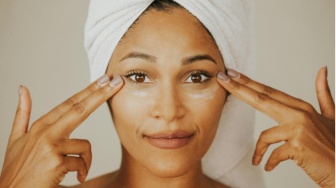 Menopause dan Kesehatan: Tips Ahli Mengatasi Bintik Matahari dan Kerutan