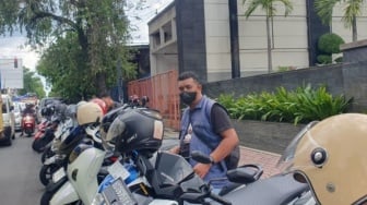 Warga Keluhkan Parkir Liar di Tulungagung, Dipungut Rp 5 Ribu di Depan Hotel