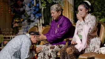 Tommy Soeharto dan Tata Cahyani Kompak Dampingi, Ini Deretan Potret Siraman Darma Mangkuluhur