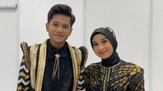 Valen dan Mila DA7 Tampil Beda di HUT Indosiar, Jadi Pelayan Kafe Saat Drama Musikal