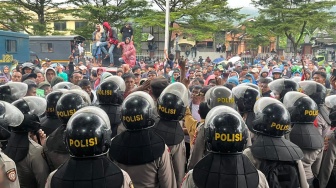 6 Fakta Mencekam Demo Tambang Cigudeg: Dari Blunder Ucapan Camat hingga Janji Manis Bupati Rudy