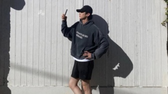 Dari Kasual Hingga Sporty, 4 Inspirasi Daily OOTD ala Bai Jing Ting!