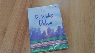 Menenangkan Diri Sejenak dari Dunia yang Riuh Lewat Novel Di Waktu Duha