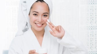 5 Sunscreen untuk Bantu Atasi Flek Hitam dan Kerutan, Mulai Rp39 Ribuan