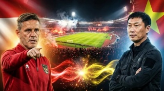 Bak Langit dan Bumi, Ini Beda Statistik John Herdman vs Pelatih Vietnam