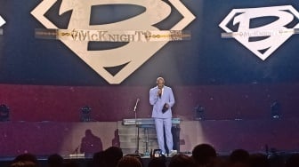 Konser Brian Mcknight di Jakarta: Romantis dan Humoris