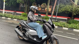 Dari Desain hingga Kenyamanan, Yamaha NMAX Buktikan Skutik Premium Ramah Perempuan
