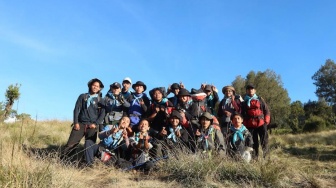 Menikmati Keindahan Gunung Buthak, si Cantik yang Dijuluki Miniatur Argopuro