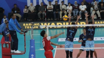 Proliga 2026: Surabaya Samator Menang Dramatis atas Medan Falcons, Pelatih Tak Puas