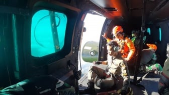 Tim SAR Temukan Serpihan Pesawat ATR42-500 Berukuran Besar