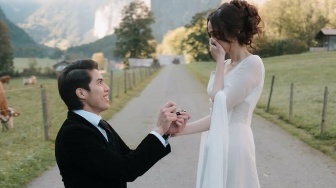 4 Pertunangan Pasangan Artis Disiarkan TV, Terbaru El Rumi dan Syifa Hadju