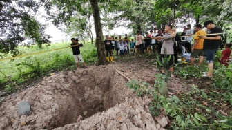 Horor di TPU Kampung Gardu: Makam Dibongkar Orang Tak Dikenal, Tengkorak Raib