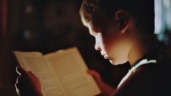 Saat AI Terlalu Dipuja, Pendidikan Kehilangan Arah