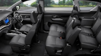 5 Mobil Hybrid Super Irit Bensin Keluaran 2026 yang Harga Tak Bikin Kecewa