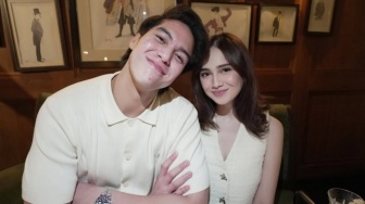 Go Public! El Rumi dan Syifa Hadju Rilis YouTube, Bahas Rencana Nikah?
