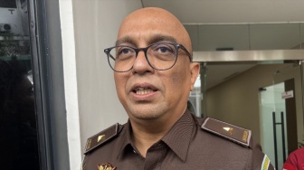 Kejagung Geledah Dua Tempat Penukaran Uang Asing Terkait Dugaan Korupsi Ekspor Pome