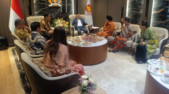 Gusti Purbaya Temui Dasco di DPR, Konflik Keraton Solo Sempat Disinggung