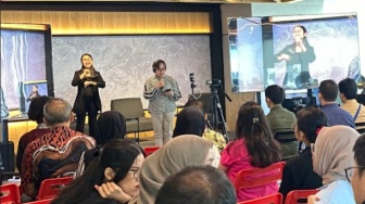 Wujudkan AI Inklusif, ICT Watch dan Meta Indonesia Gelar Pelatihan bagi Disabilitas Netra dan Tuli