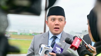 Seskab Teddy Bantah Isu Produk AS Bisa Masuk RI Tanpa Sertifikasi Halal