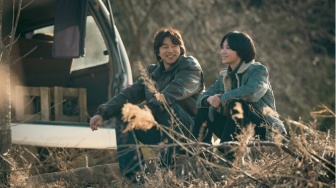 Sinopsis Tantara, Duet Maut Song Hye Kyo dan Gong Yoo Sebagai Teman Masa Kecil