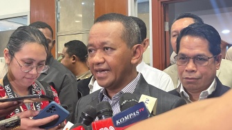 Nego dengan Gubernur Papua, Bahlil Jamin Divestasi Saham Freeport Rampung Kuartal I-2026