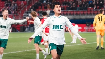 Miliano Jonathans Jadi Pahlawan, Cetak Gol Debut Selamatkan Excelsior dari Kekalahan
