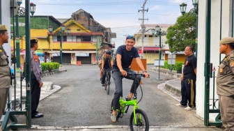 Jalan Kaki, Sepeda, atau Lari 10 KM: Cara Baru ASN Jogja Ngantor Imbas Kebijakan Bebas Kendaraan