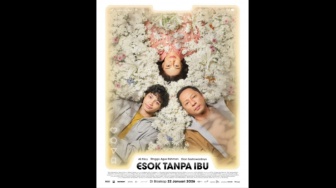 Film Esok Tanpa Ibu: Sci-Fi Ringan yang Penuh Makna Keluarga