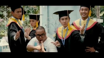 Nostalgia Film 5 cm: Antara Keindahan Mahameru dan Kekuatan Persahabatan