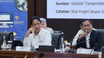 Purbaya Cuek soal Peringatan Noel: Gue Enggak Terima Duit, Gaji Gue Gede!