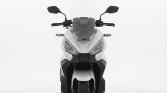 1 Kali Isi Bensin Tembus 450 KM, Skutik Adventure Baru Ini Bikin Honda ADV160 Ketar-Ketir
