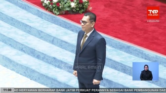 Tok! DPR Sahkan Adies Kadir sebagai Hakim MK, Gantikan Inosentius Samsul