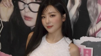 Hangout Style Antiribet, Ini 4 Ide OOTD Minimalis ala Seulgi Red Velvet