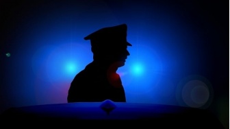 Darurat Arogansi Aparat: Menilik Dampak Kerugian Pedagang karena Es Gabus Dikira Spons