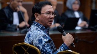 Ahok Beri Kesaksian dalam Kasus Korupsi Minyak Pertamina