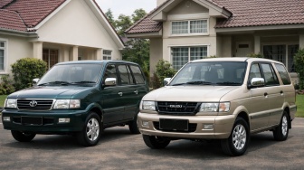 Adu Performa Panther LM vs Kijang LGX: Harga 70 Jutaan, Mana yang Terbaik?