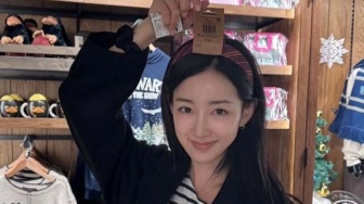 Lama Tak Terdengar, Hana Eks Gugudan Jalani Profesi Baru sebagai Pramugari