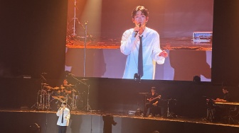 Sukses Digelar! Chen EXO Persembahkan Konser Penuh Emosi di Jakarta