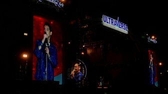 Konser Lintas Kota 'Ultraverse Festival', Afgan Janji ke Rossa Usai Duet: Habis Ini Video Call Ya