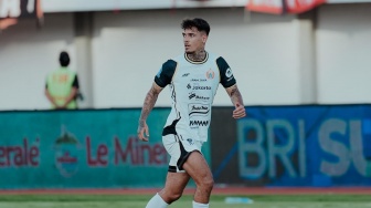 Debut Belum Ideal, Shayne Pattynama Siap Buktikan Kualitas di Persija