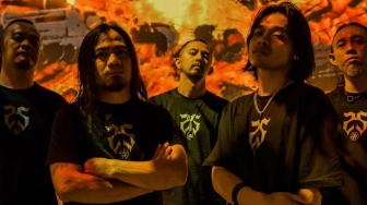 Vicky Mono Balik ke Burgerkill: Pulangnya Si Anak Hilang